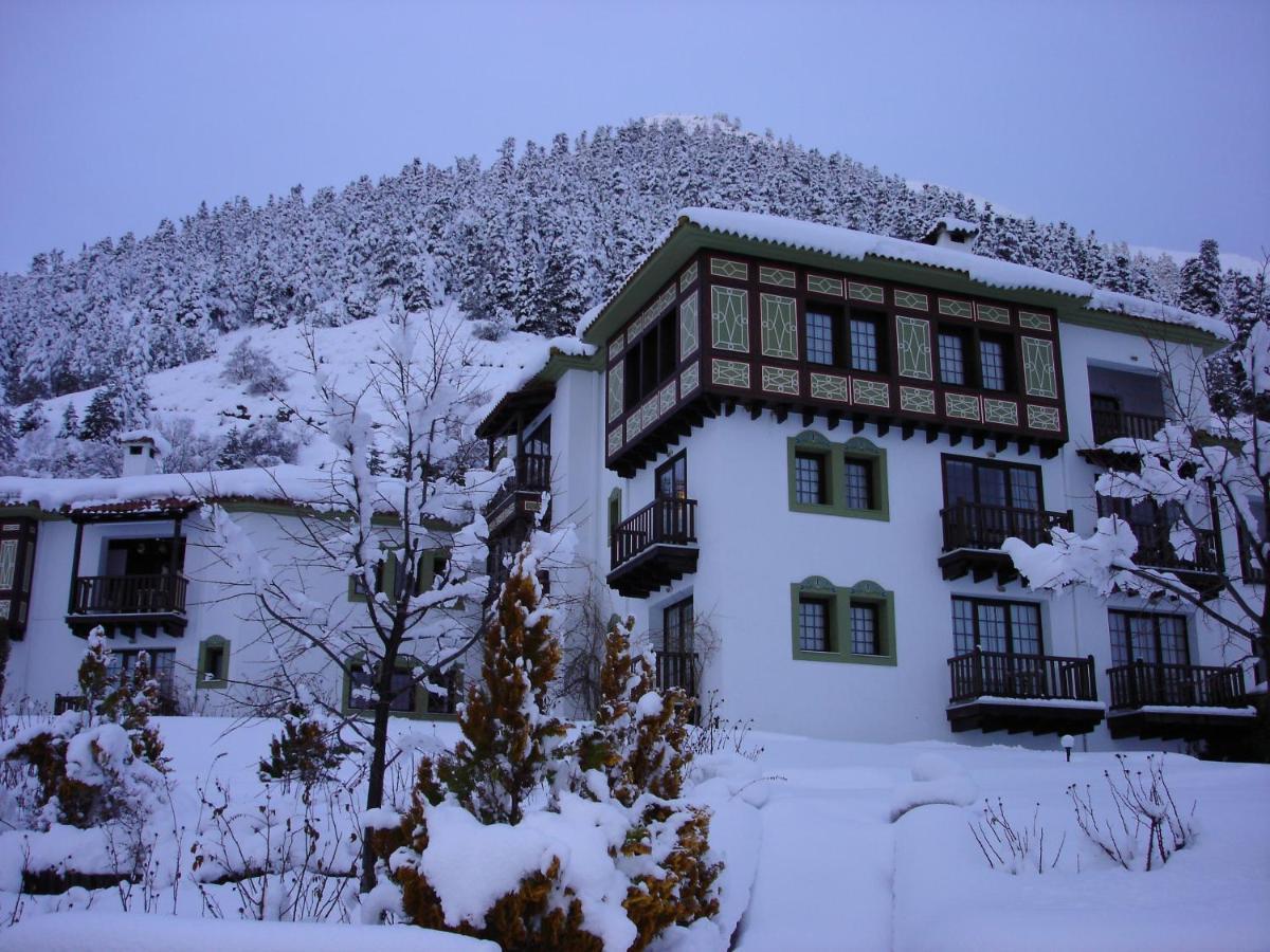 Hotel Spa Montana 卡尔派尼西翁 外观 照片
