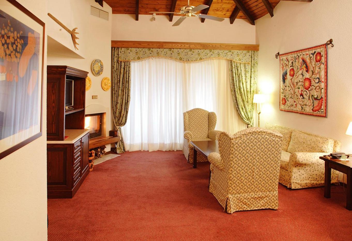Hotel Spa Montana 卡尔派尼西翁 外观 照片